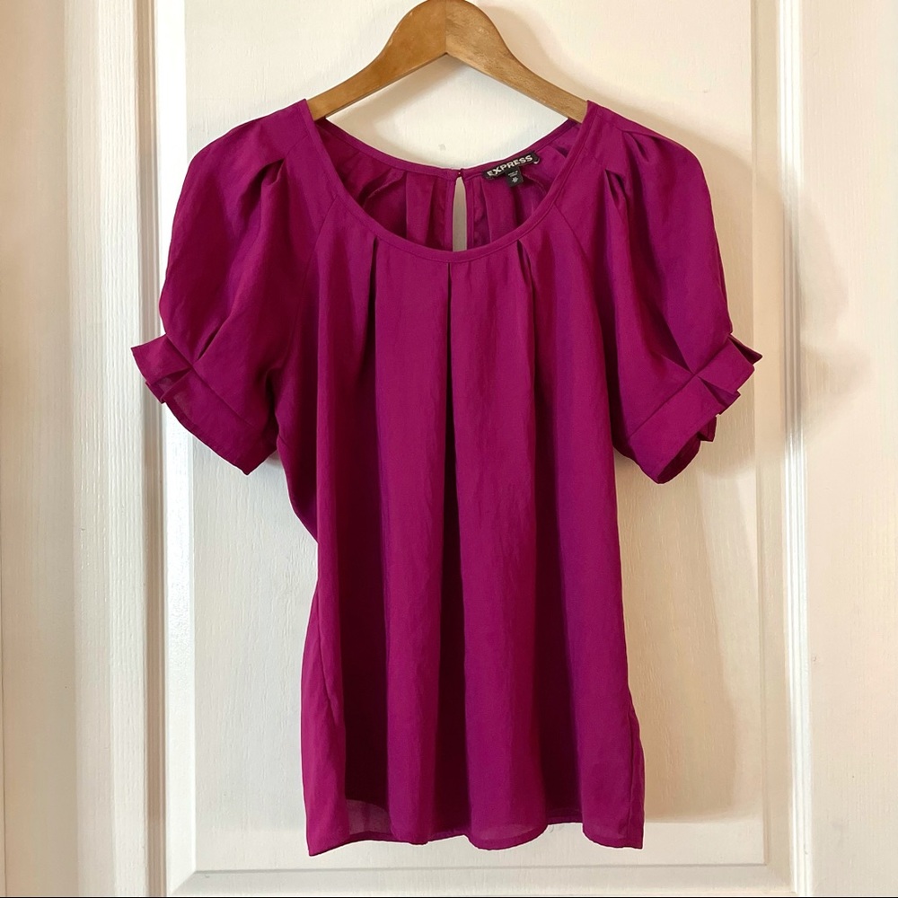 3/$20 Express fuchsia blouse